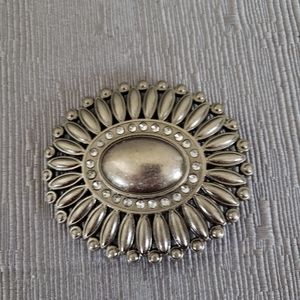 Sliver Tone Western  Style Belt Buckle with Rhinestones